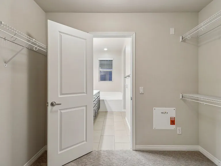Costa Pointe Luxury 3-4 Bedroom Townhomes — Photo 68