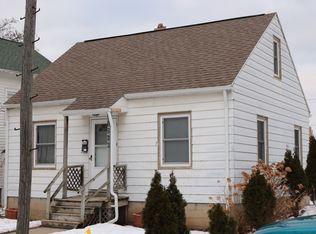 1206 Bowen Ct, Madison, WI 53715