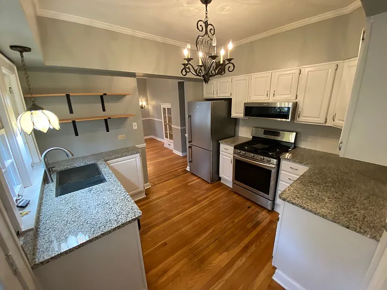 2975 Claremont Rd — Photo 18