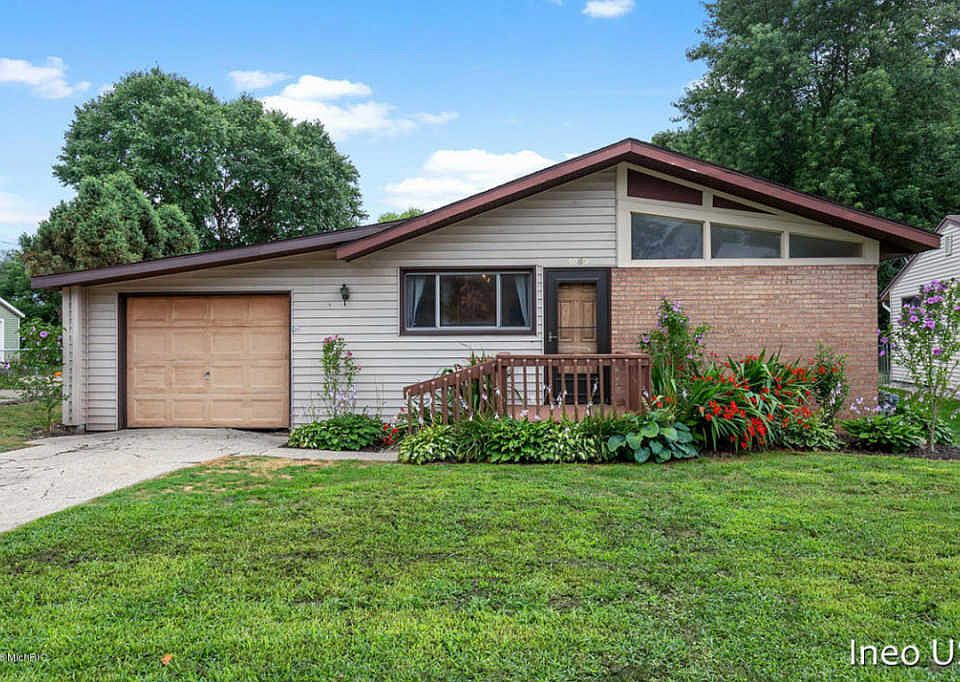 1st image of 4069 Northgate Dr NE