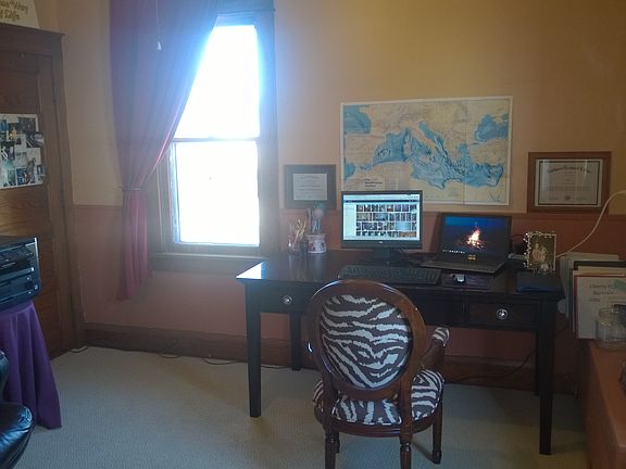 NW Bedroom/Office