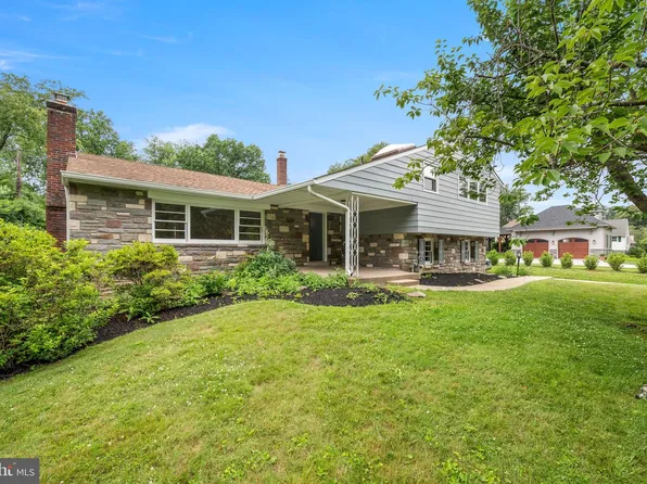 1910 Stone Ridge Ln, Villanova, PA 19085