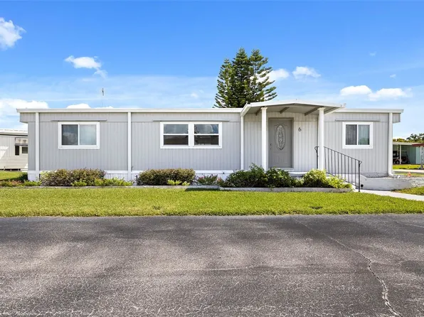 6 Orangewood Dr, Fruitland Park, FL 34731