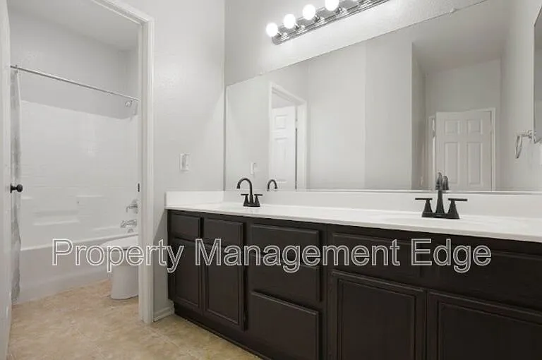 33916 Verbena Ave — Photo 18