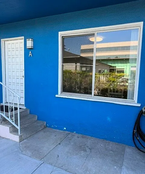 405 W Broadway #A — Photo 2
