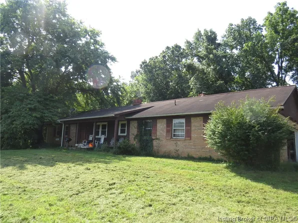 165 Lake Road SW, Corydon, IN 47112