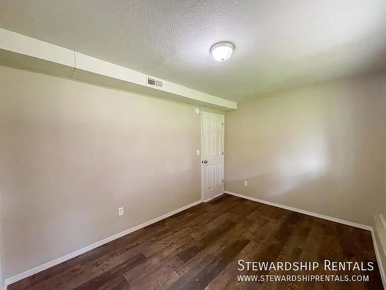 3620 SE 36th Cir — Photo 12