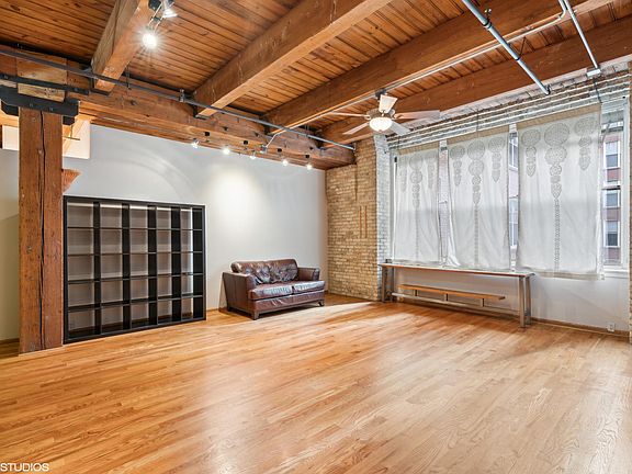 3rd image of 540 N Lake Shore Dr APT 312