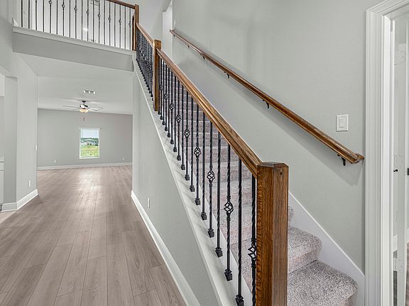 The entryway of the Jasmine plan.