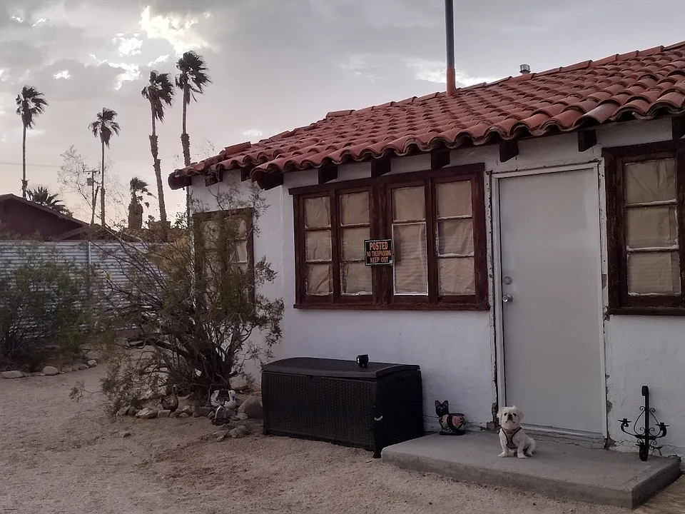 6429 Tamarisk Ave
