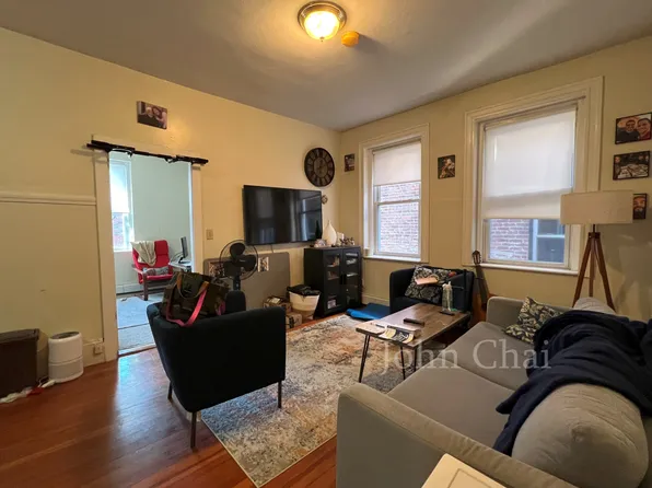 73 S Huntington Ave, Boston, MA