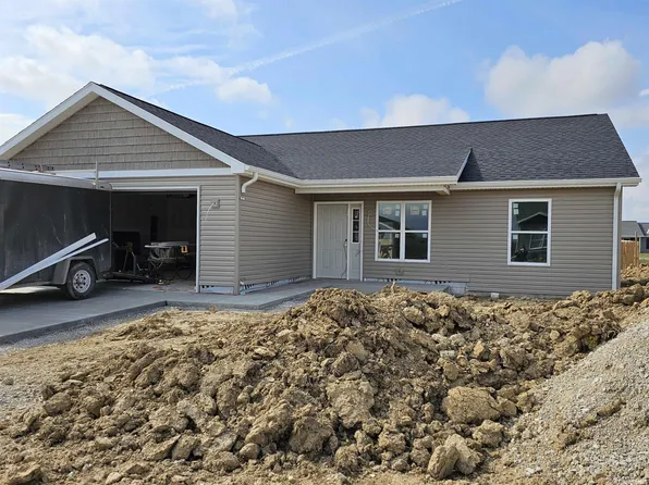 315 Wabash Cir, Chandler, IN 47610