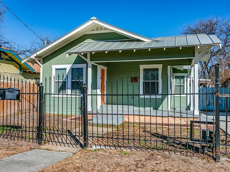 1619 Nolan St #B — Photo 1