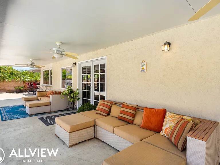 24911 Luton St — Photo 23