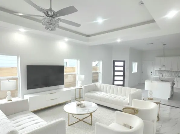 8312 Comal St, Houston, TX 77051