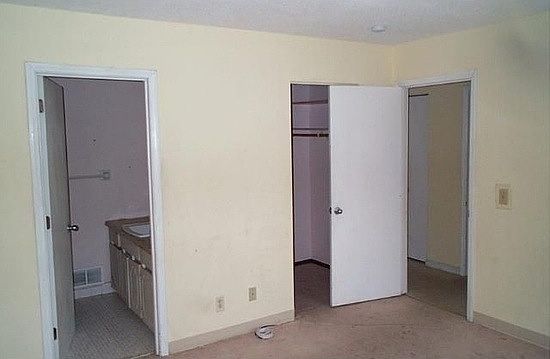 5th image of 6302 Welcome Ave N