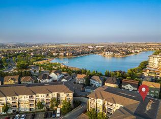 11 NW Mahogany Row SE #2105, Calgary, AB T3M 2L6