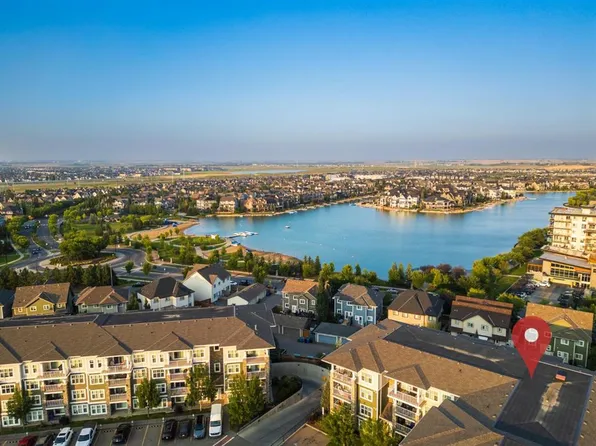 11 NW Mahogany Row SE #2105, Calgary, AB T3M 2L6
