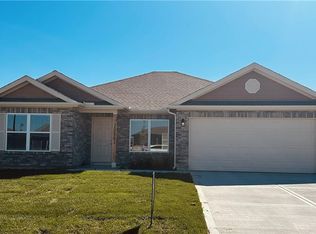 20861 Starside St, Edgerton, KS 66021