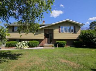 4180 Mountain Rd, Slatington, PA 18080