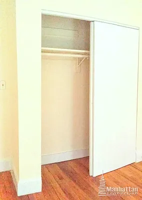 Rented by Manhattan Connection | media 4