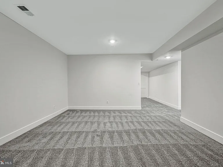 8179 Bodkin Ave — Photo 40