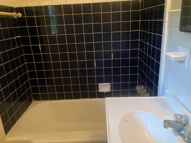 1609 Atkamire Dr — Photo 6
