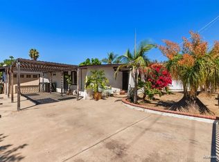 1622 Manor Dr, Vista, CA 92084