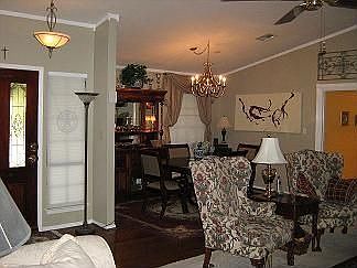 4th image of 102 Duck Lake Dr