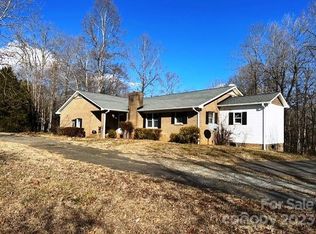320 Luckadoo Rd, Bostic, NC 28018