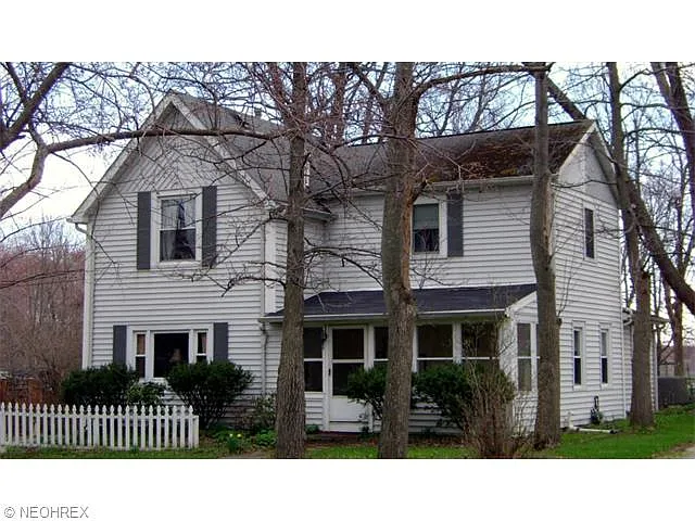 10518 South St photo 1
