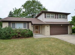 8800 S 82nd Ave, Hickory Hills, IL
