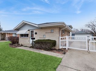 16417 George Dr, Oak Forest, IL
