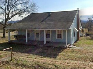 604 Pleasant Hill Rd, Maryville, TN 37803