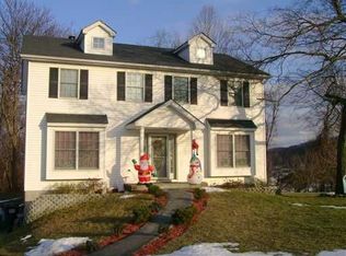 40 Williams Ave, Newburgh, NY 12550