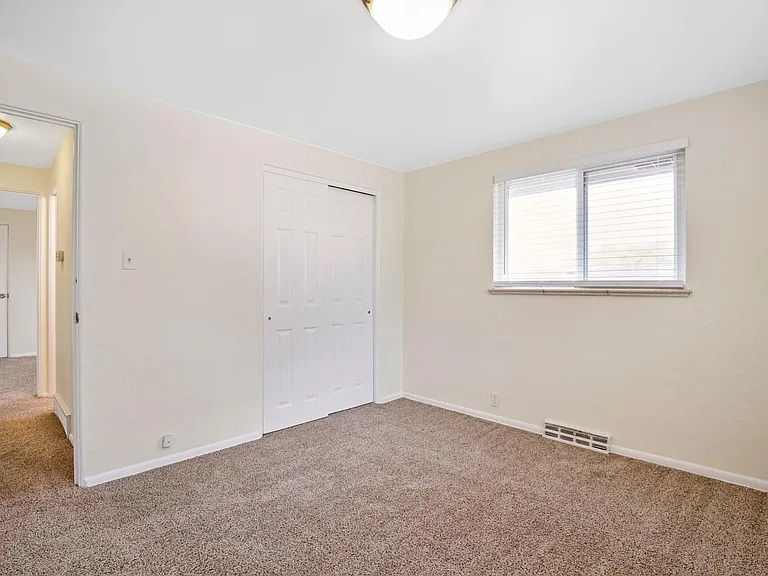 8700 W 63rd Pl — Photo 9