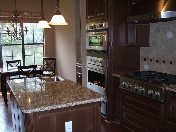 Gourmet kitchen with granite