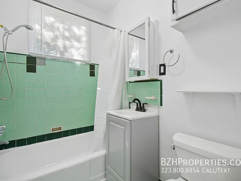 4010 Los Feliz Blvd #16 — Photo 9