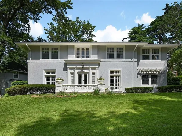 532 E 54th St, Kansas City, MO 64110