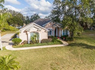 2917 Rustwood Ln, Eustis, FL 32726