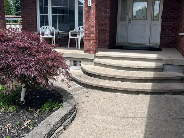 7594 Canterbury Cres, Niagara Falls, ON L2H 3E7