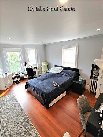 1 bed, 1.0 bath, $2,200 — Photo 2