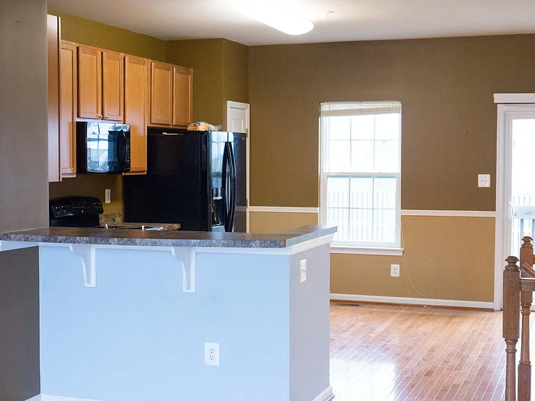 1038 Wisdom Ct — Photo 8