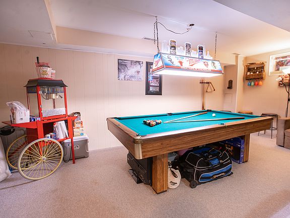 2nd image of 4174 Cove Ln APT D