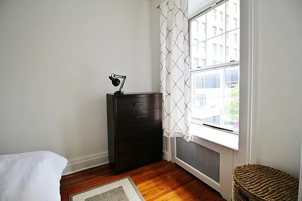 Rented by Julianna Realty Corp | media 4