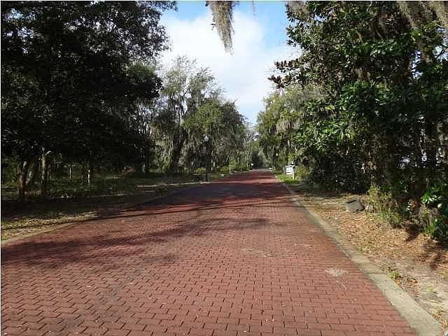 Street View w/ sign on lot