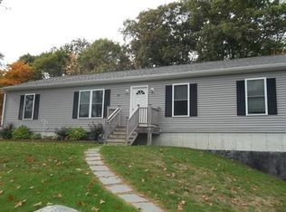 122 Stephen French Rd, Swansea, MA 02777