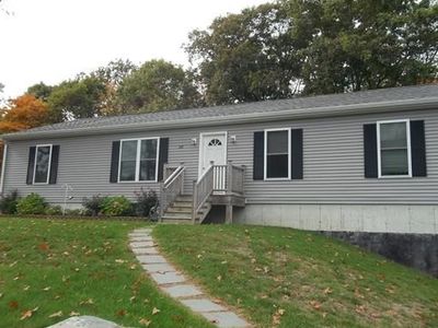 122 Stephen French Rd, Swansea, MA, 02777