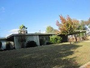 124 Hillcrest Dr, La Vernia, TX, 78121
