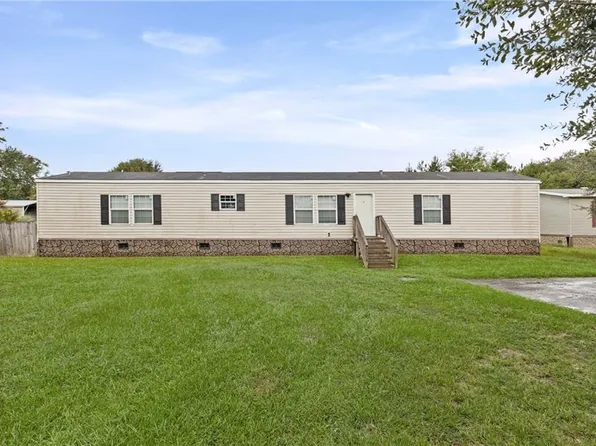 6878 March Pointe Dr E, Theodore, AL 36582